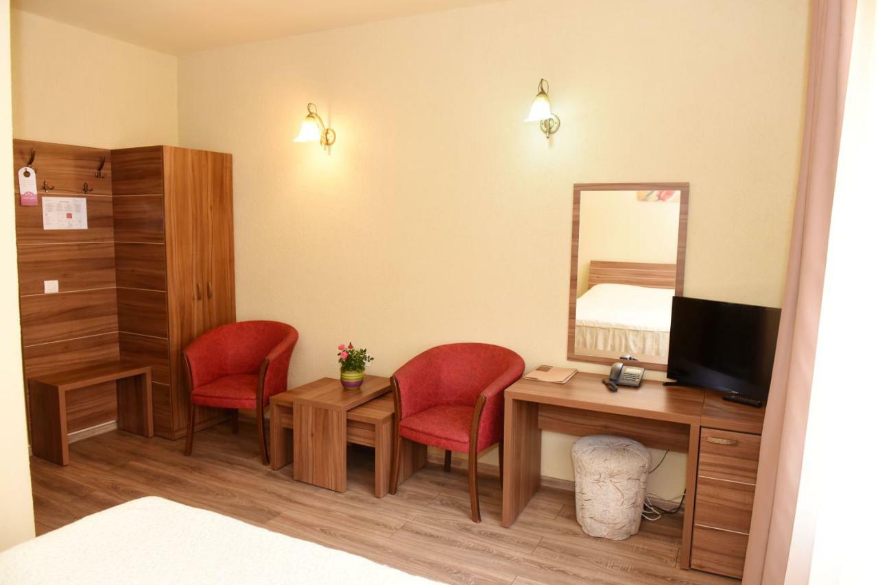 Hotel Gema براشوف المظهر الخارجي الصورة
